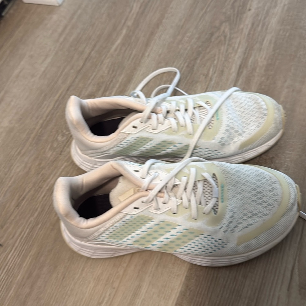 Adidas tennis shoes